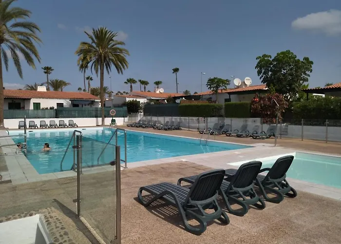 Tartanas 144 Playa Del Ingles, Jumbo 플라야 델 잉글스