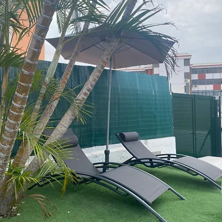 Tartanas 144 Playa Del Ingles, Jumbo 度假居 *