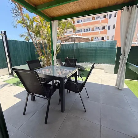 Parking Terraza Jumbo By In Gran Canaria *